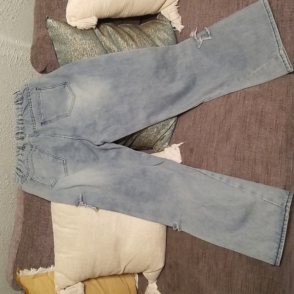 Star Embossed Loose Fit Jean's New Without tags Sz. M - Picture 10 of 10